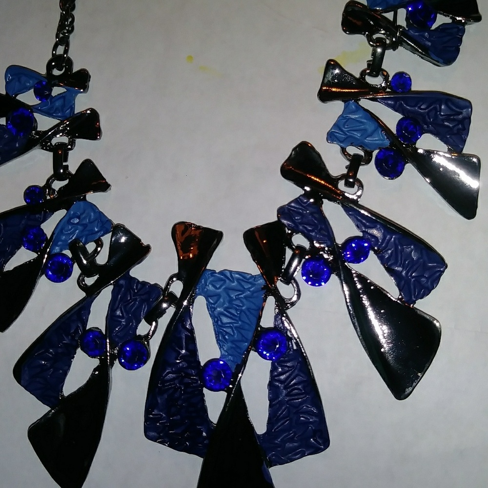 Necklace Set